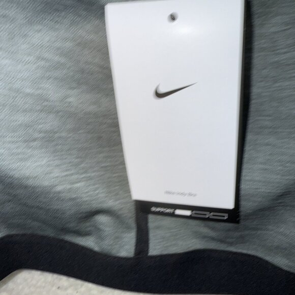 Nike Women's Plus Dri-FIT V-Neck Indy Racerback Bra - 3X Gray Black DN4181-084 - Picture 3 of 5